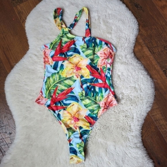 New Floral One Shoulder One-piece Swimsuit Women's Size S - Picture 4 of 5